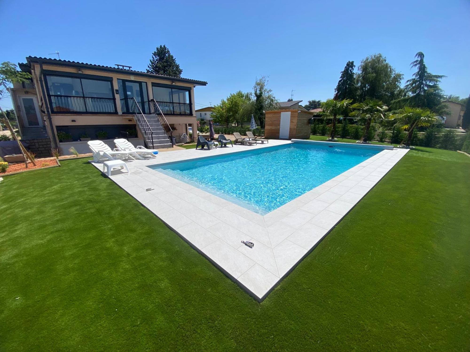 Chambre Dans Logement Partage Chez L Habitant Avec Piscine De 1 A 3 Chambres Grieges المظهر الخارجي الصورة